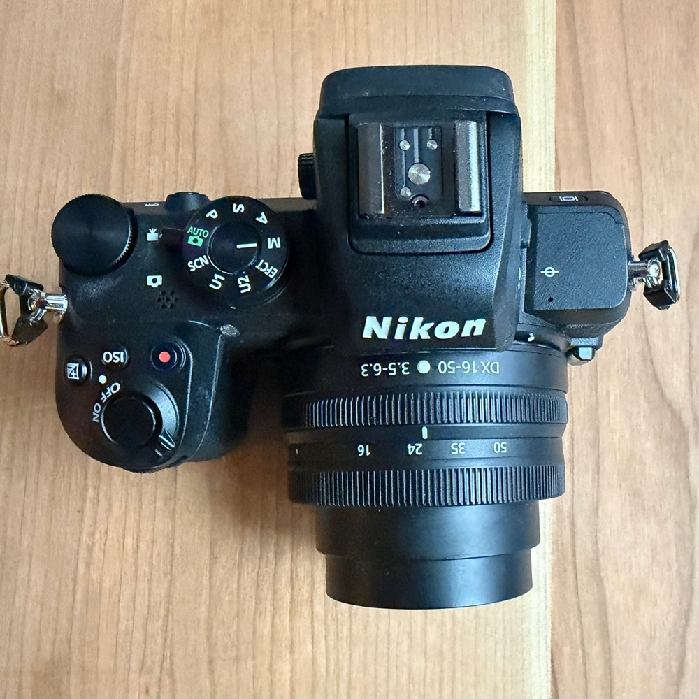 Nikon Z 50 Digital Camera with USB-C Memory Card Reader - Picture 4 of 6